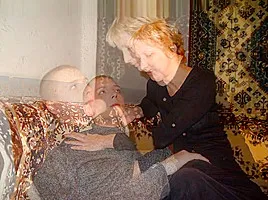 Slideshow with Finnish Captions: Mom Beatrice 31