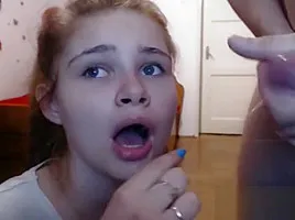 STEPSISTER CATCHES STEPBRO LOOKING AT PORN AND BLOWS HIM