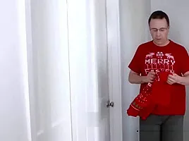 Family Photo Session Turns Into Fuck Session For Horny Sister Riley