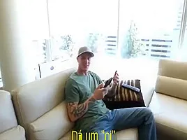 BFFS - Meu Irm&atilde o Comeu Minhas Duas Amigas Na Festa De Pijama