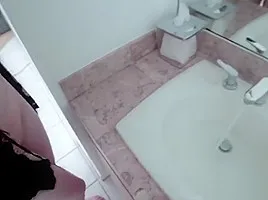 BROTHER mends SISTERs broken PUSSY