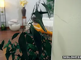 Aliya Brynn Facialed Then Filled To The Brim