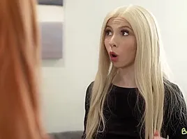 Get Combat Draining - Lacy Lennon And Kenzie Reeves